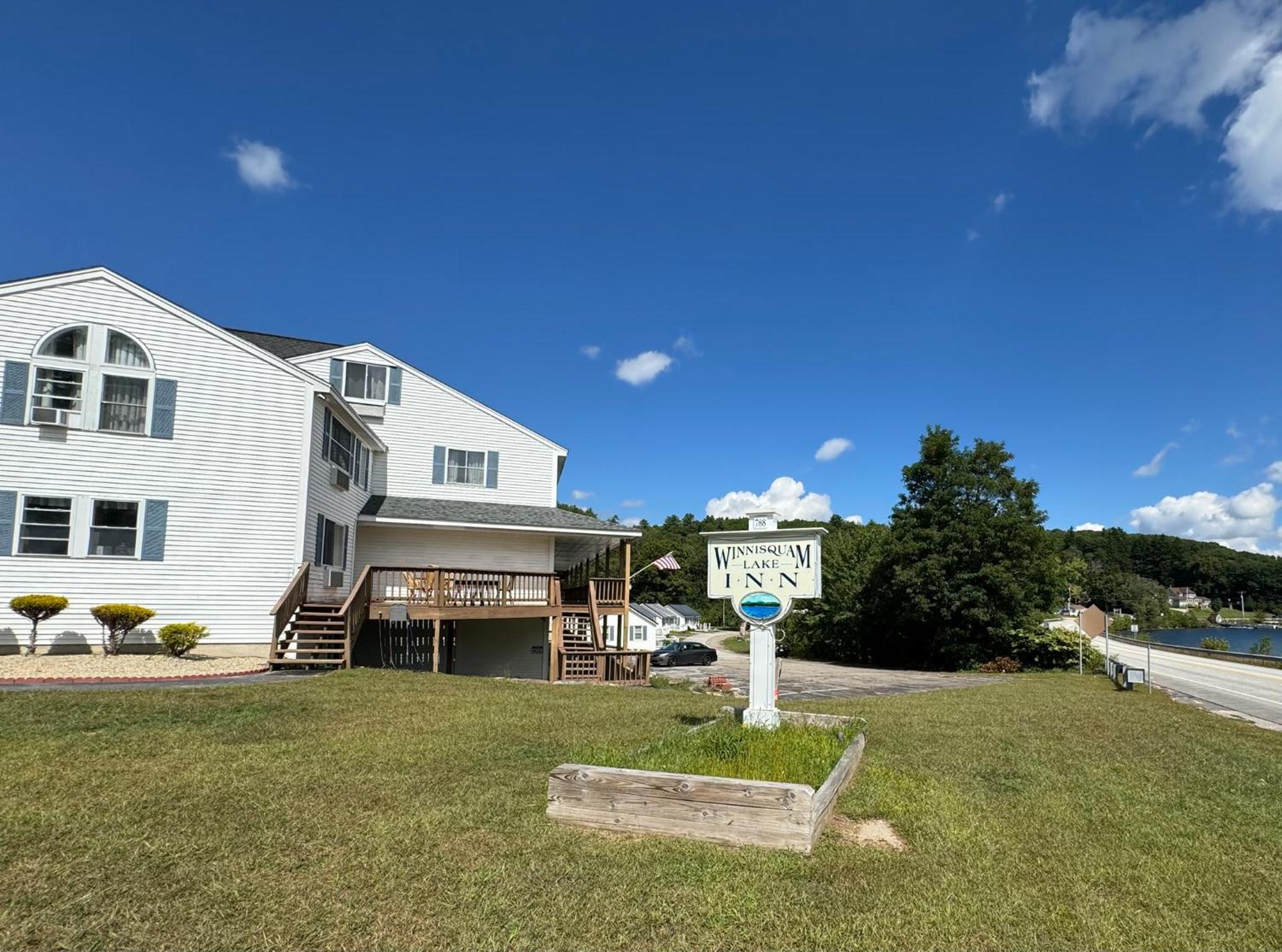 Winnisquam Lake Inn 蒂尔顿 外观 照片