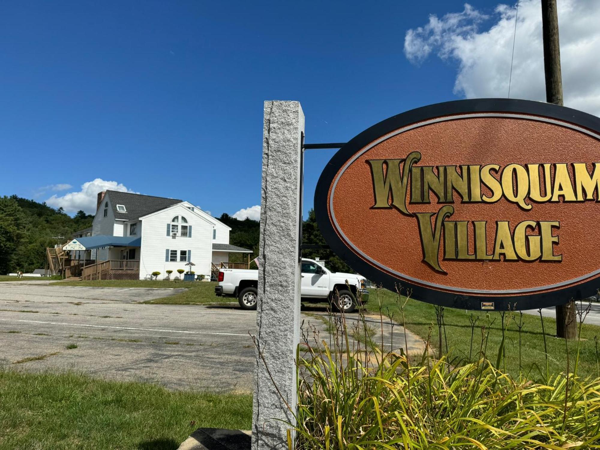 Winnisquam Lake Inn 蒂尔顿 外观 照片