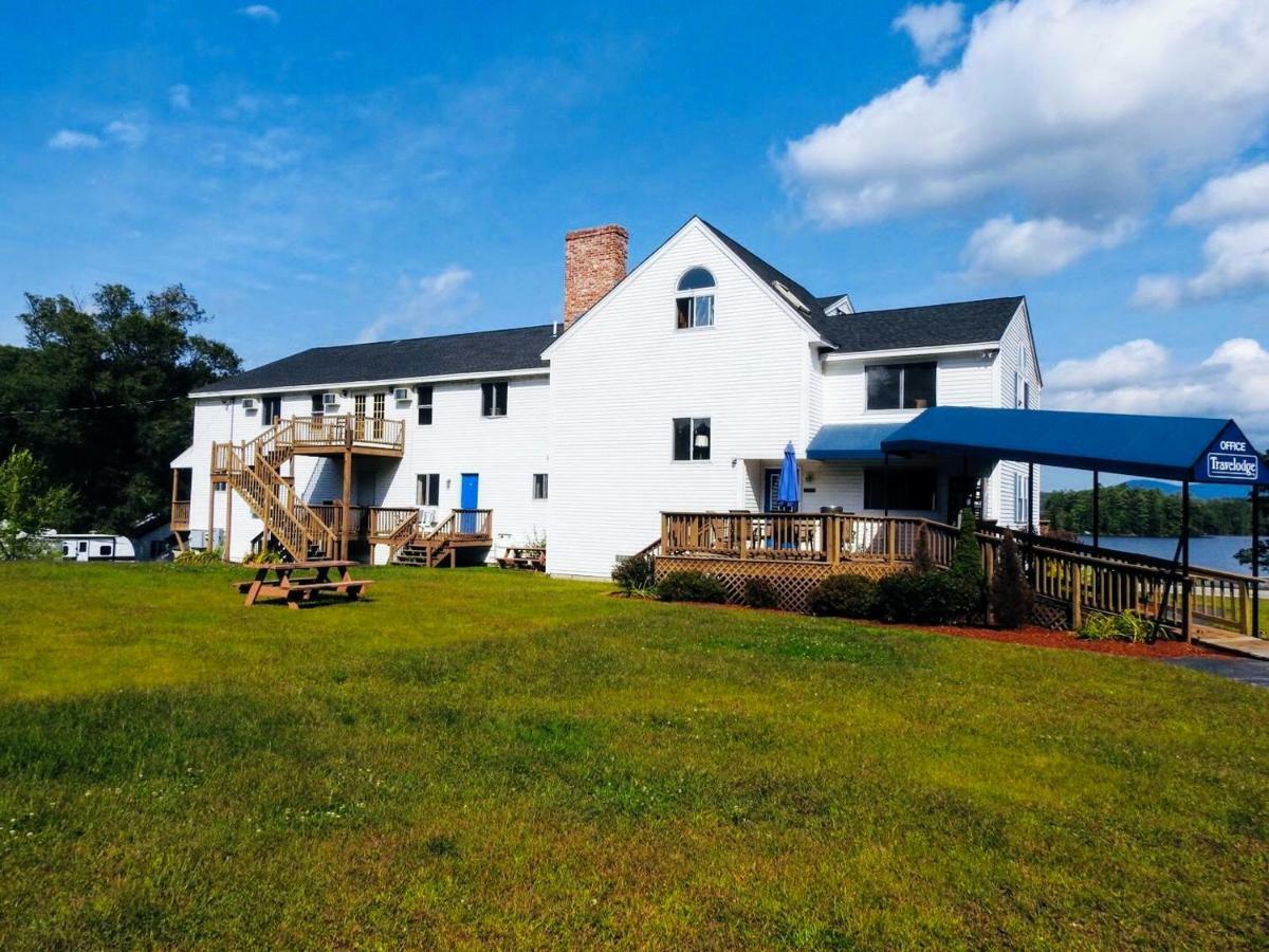 Winnisquam Lake Inn 蒂尔顿 外观 照片